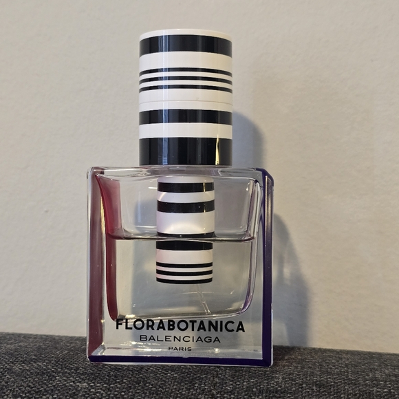 Balenciaga Florabotanica Perfume 50ml Discontinued - Picture 1 of 4